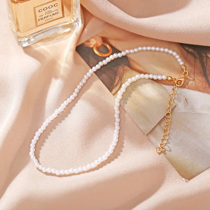 Trend 4-8mm White Pearl Chokers Necklace Clavicle Chain For Women Classic Elegant Wedding Neck Jewelry Love Pendant Gift