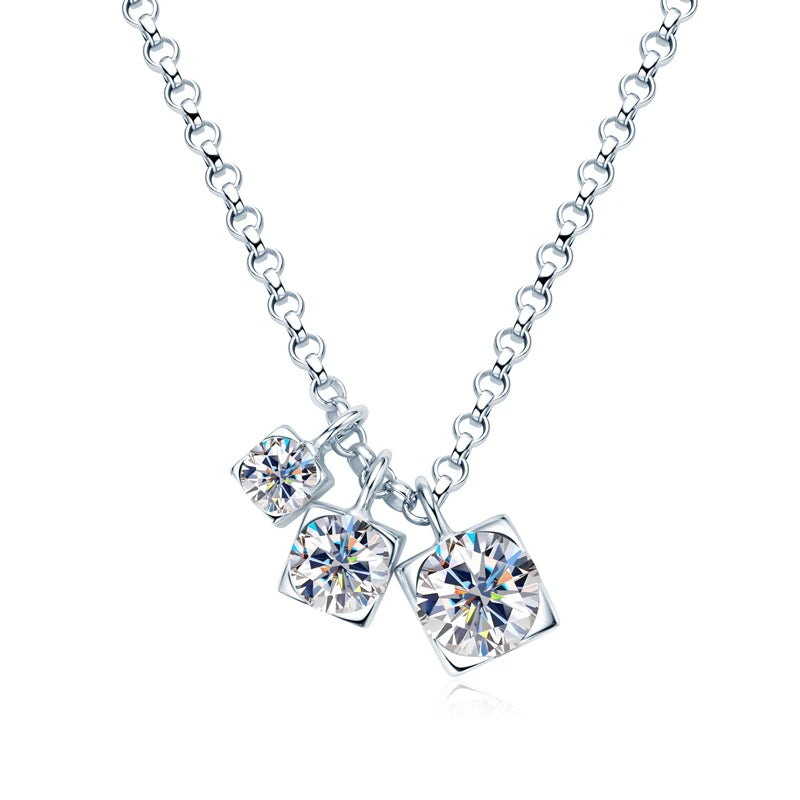 2024 New D0.90CT 3 Stones Pendant Necklace 925 Sterling Silver for Women D Color Round Moissanite Necklace Trend Fine Jewelry