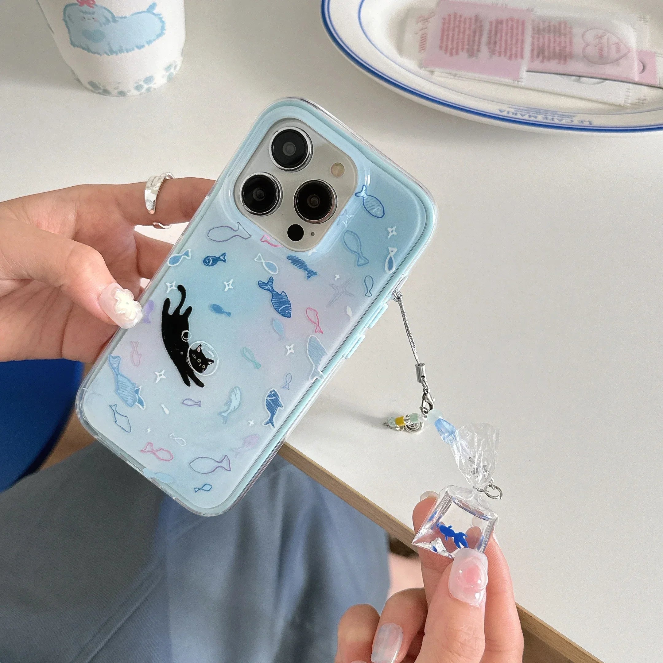 Dreamy Gradient Blue Fish Astronaut Cat Fish Dangle Case for iPhone